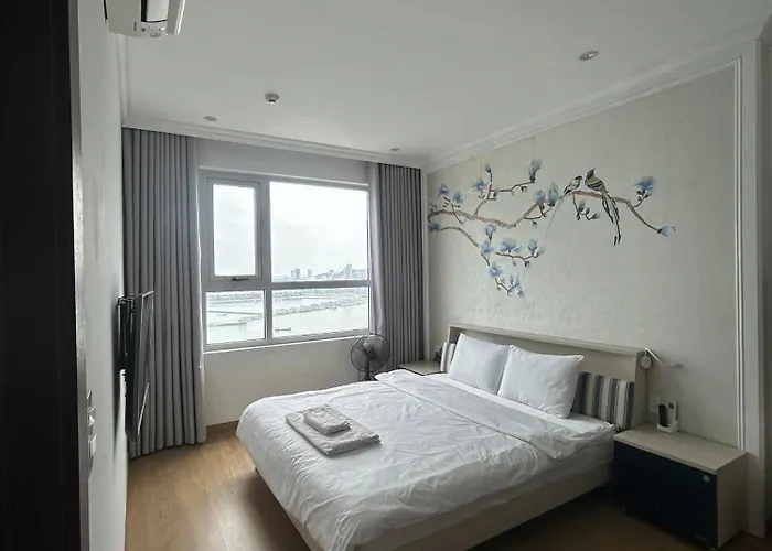 Skylux 2br The Saphire Sea View Ha Long